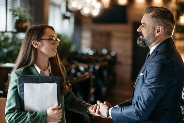 How Can Entrepreneurs Overcome Challenges When Establishing a Business in the UK?